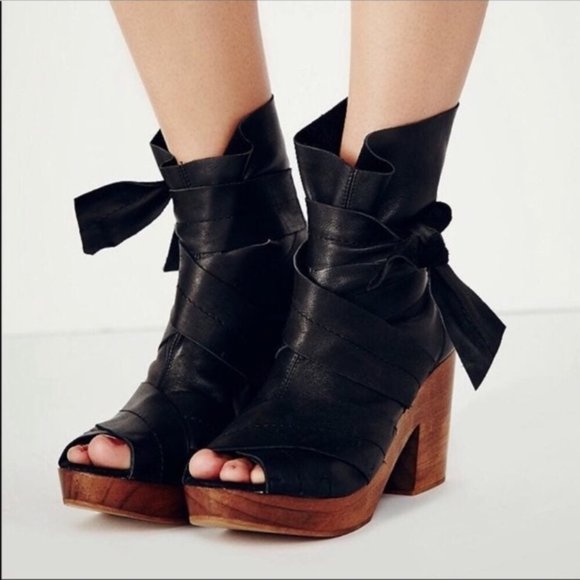Free People Shoes - Not Selling - Looking for these in an 8